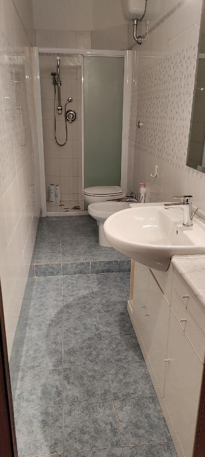 Pisa Central Station Room Rent Екстер'єр фото